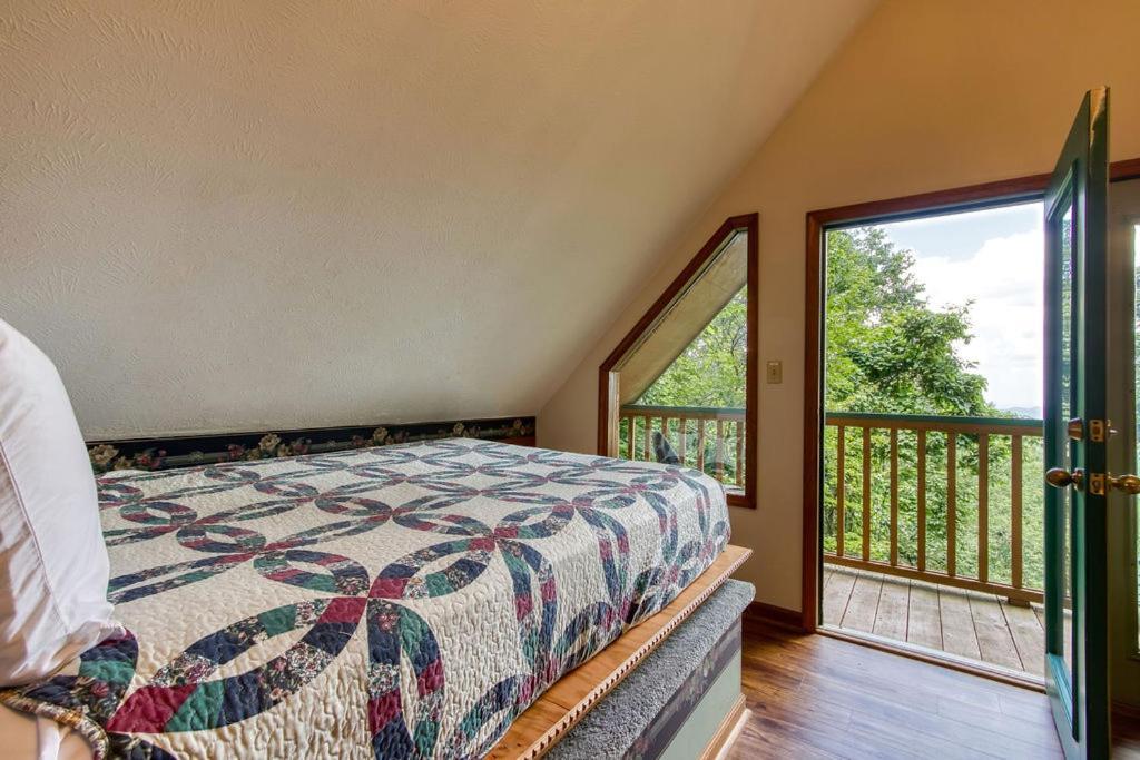 Serenity Heights, Amazing Views, Hot Tub Pool Access, 1089 Free Tickets Each Paid Day, Dollywood Gatlinburg Zewnętrze zdjęcie