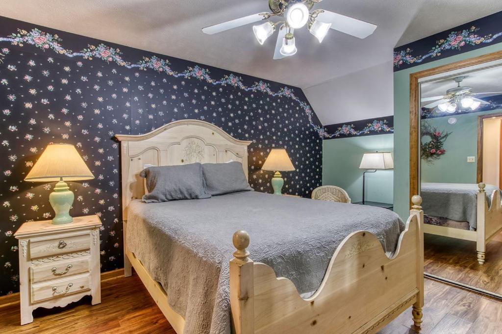 Serenity Heights, Amazing Views, Hot Tub Pool Access, 1089 Free Tickets Each Paid Day, Dollywood Gatlinburg Zewnętrze zdjęcie