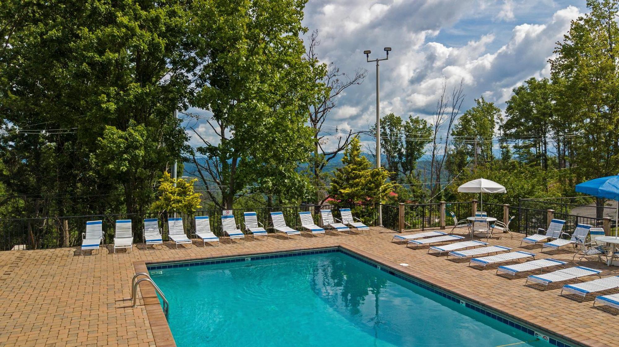 Serenity Heights, Amazing Views, Hot Tub Pool Access, 1089 Free Tickets Each Paid Day, Dollywood Gatlinburg Pokój zdjęcie
