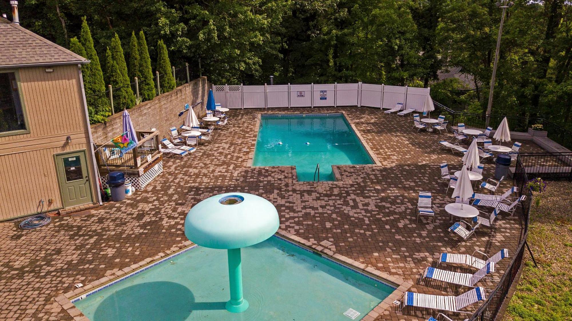 Serenity Heights, Amazing Views, Hot Tub Pool Access, 1089 Free Tickets Each Paid Day, Dollywood Gatlinburg Pokój zdjęcie