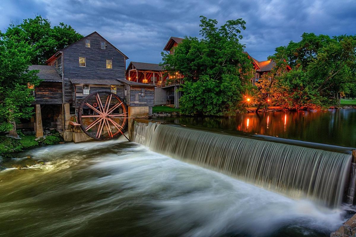 Serenity Heights, Amazing Views, Hot Tub Pool Access, 1089 Free Tickets Each Paid Day, Dollywood Gatlinburg Pokój zdjęcie